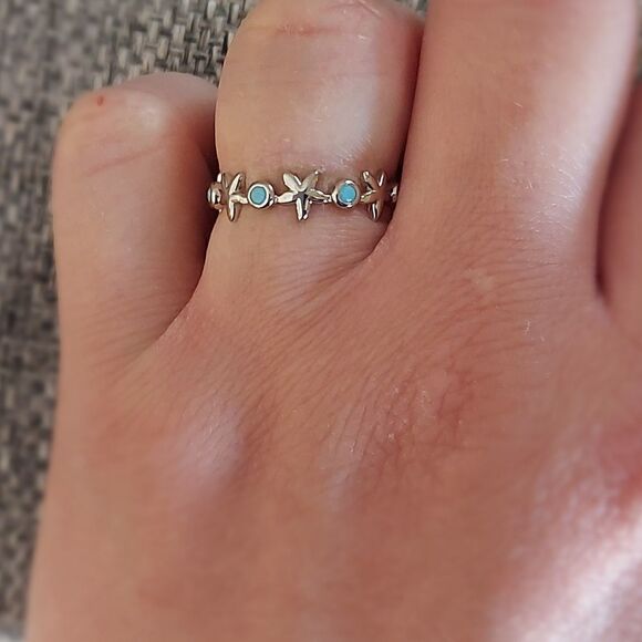 925 Sterling Silver Starfish Ring - Picture 8 of 9